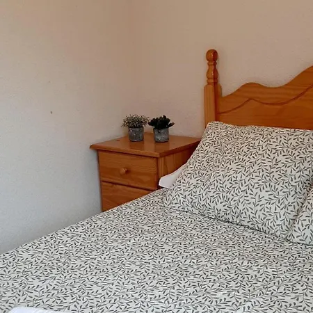 Apartman Alojamiento En El Valle Del Tietar Con Vistas A La Montana Junto A Las Pozas Naturales *